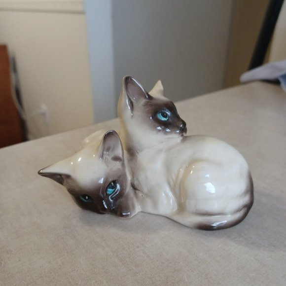 Royal Doulton Siamese cats - Picture 2 of 6